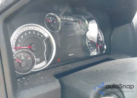 2021 Ram 1500 Classic Warlock 4X4 6'4 Box z USA, uszkodzony, nr VIN 1C6RR7GT9MS510693